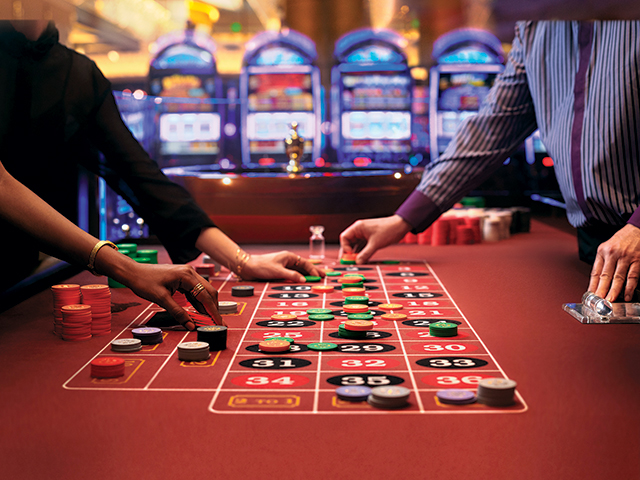 The Thrill of Online Casinos: Where Luck Meets Entertainment